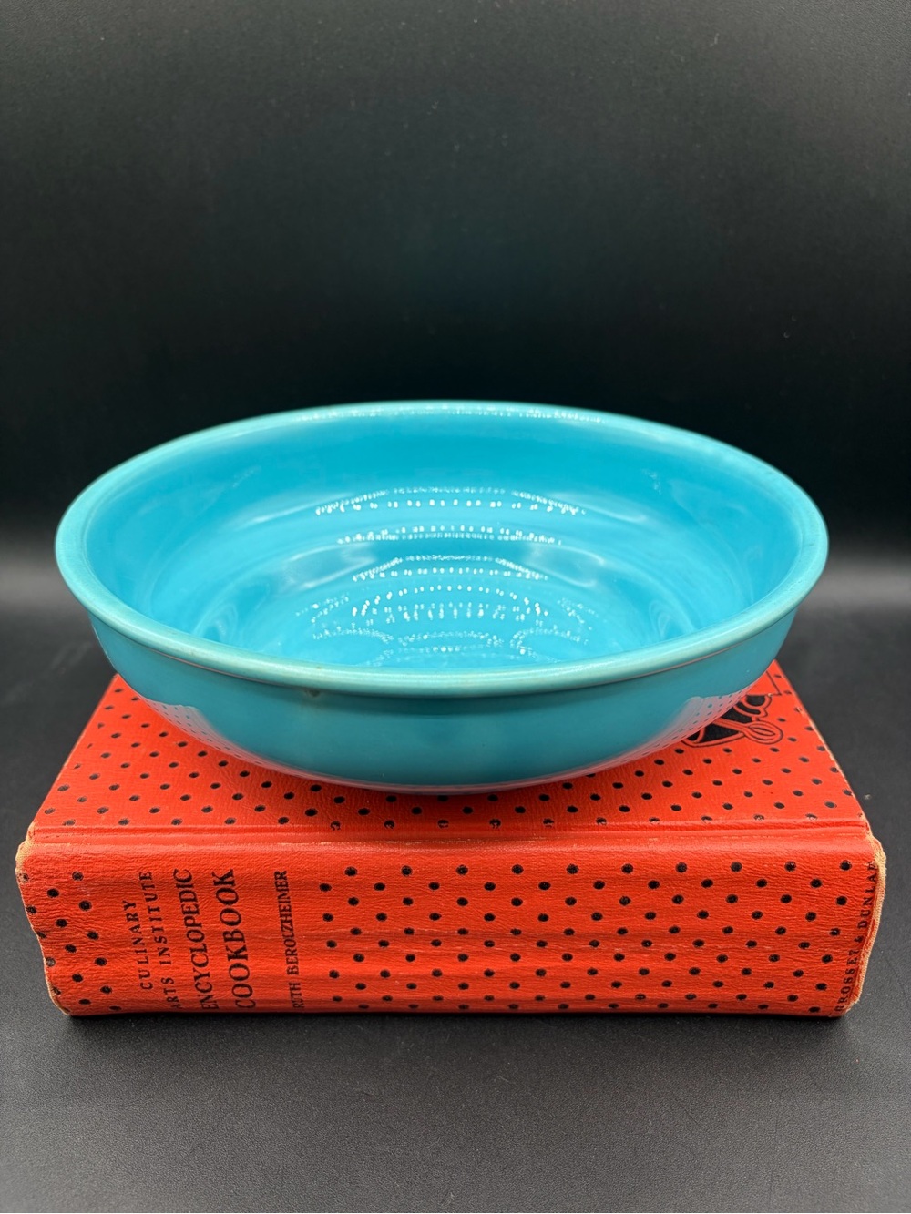 Vintage 1940 Betty Crocker "Betty" Bowl Turquoise Homer Laughlin 8.75"